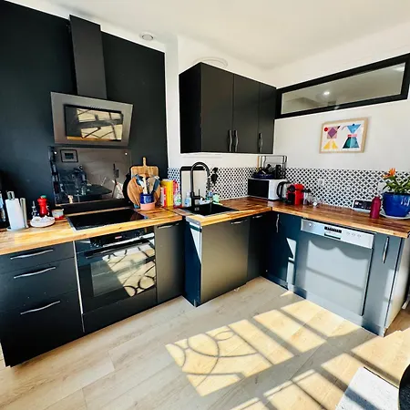 Experience Apartment Nice